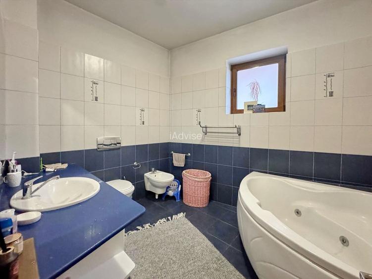 VILA in Craiter - Confort si functionalitate - 17