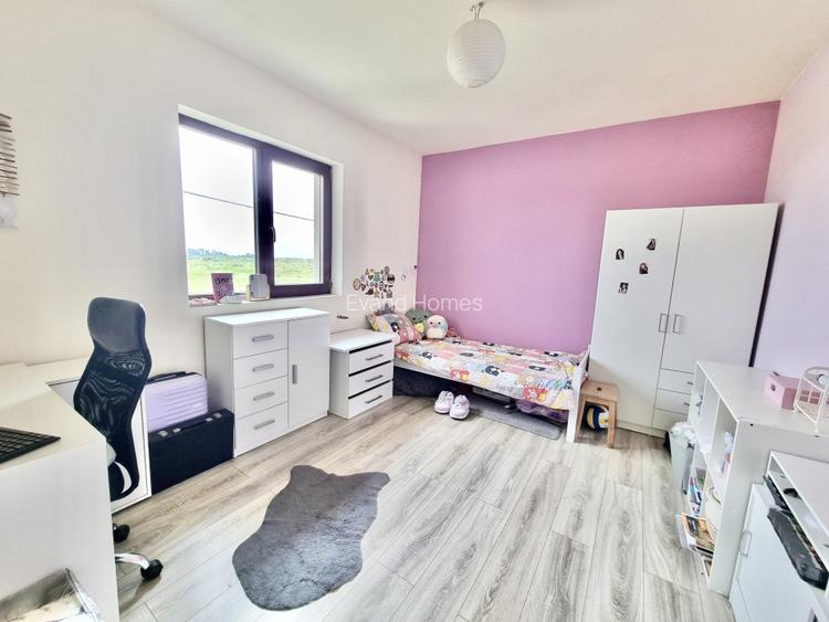 Casa individuala cu 5 camere in zona linistita - Mosnita Noua - 6