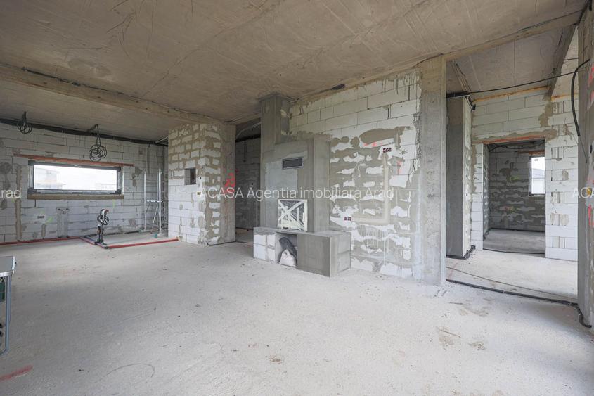 PROPRIETATE VÂNDUTĂ! Vilă spațioasă– Via Carmina, Arad. - 9