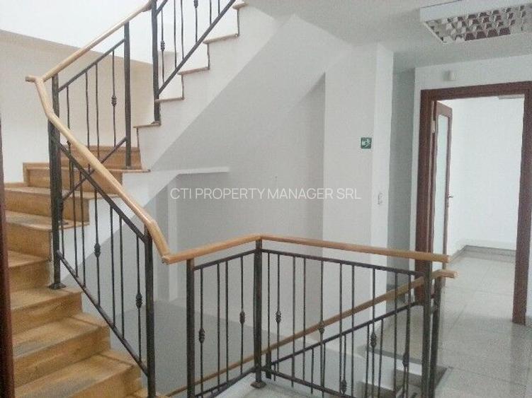 Vila de vanzare Romana - ASE - 6