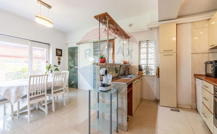 Casă / Vilă + cladire birouri de vanzare in Aviatiei, venit pasiv - 14