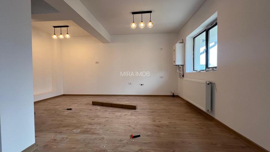 Casă tip Cvadriplex P+1+Pod | 2 Dormitoare | Curte Proprie | 85.000€ - 3
