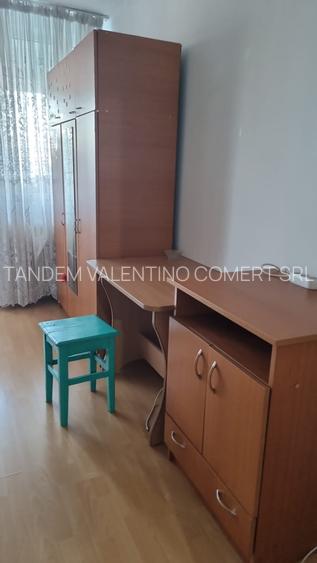 Titan , Str Ghita Serban , 5 minute metrou - 4