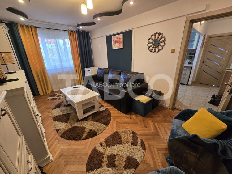 Apartament decomandat 3 camere balcon pivnita lift Vasile Aaron Sibiu - 9