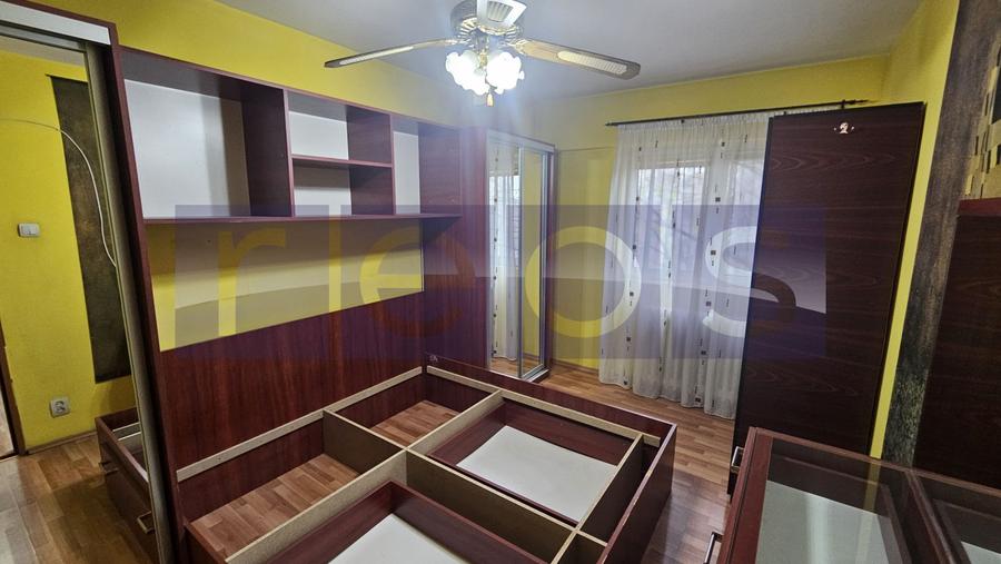 DE VANZARE APARTAMENT 2 CAMERE, ET 5,  1992 –ZONA PANDURI- DECOMANDAT - 5