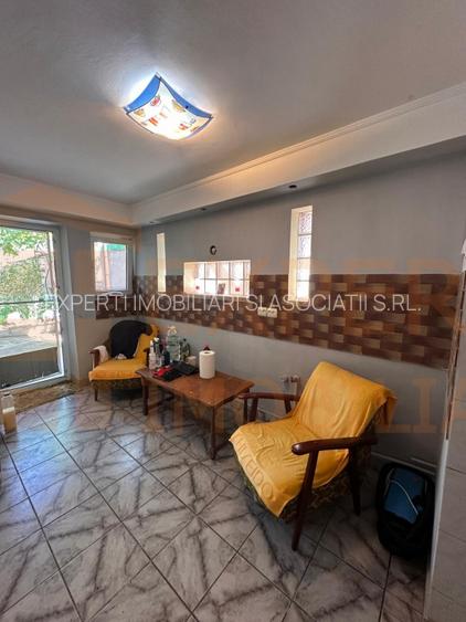 Casa de vanzare, zona Palas - 9