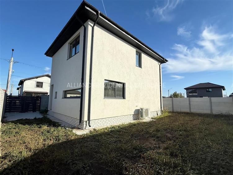 Vila individuala | 4 camere | 2 bai | Teren 320mp - 3