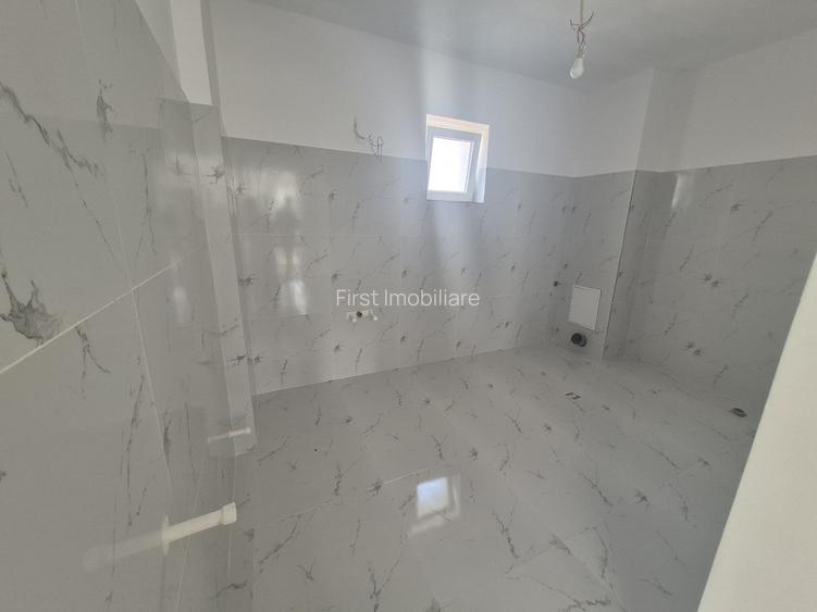 Vila cu 4 camere+pod locuibil,finisaje la alegere - 8
