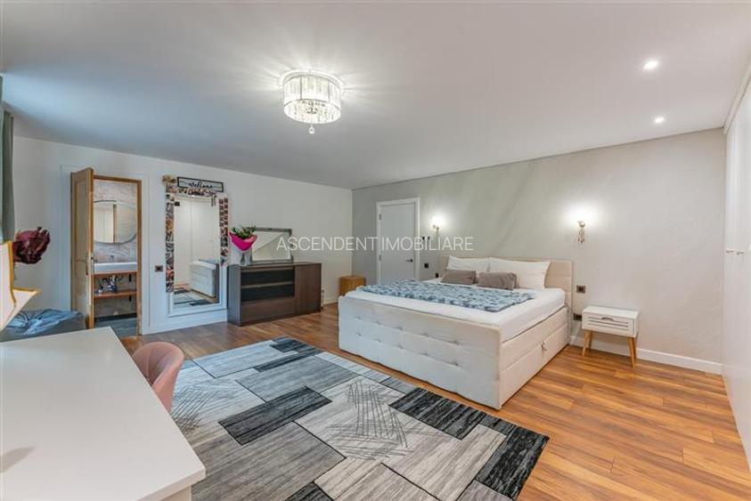 Pretabila si clinica/sediu firma:Vila high tech,semineu,jacuzzi,terasa,10 camere - 48