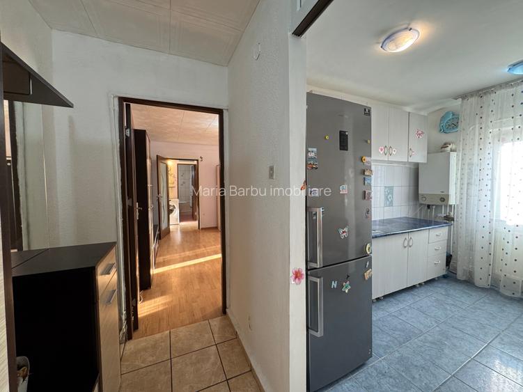 2 cam, 58 mp, etaj 3, zona Zahana - str. Toamnei - 4