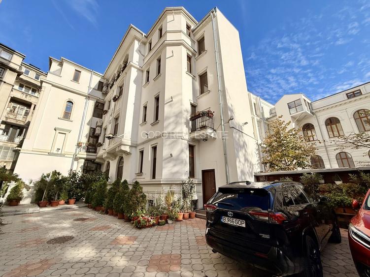 Piata Unirii Fantani Vila  500 mp utili curte 204 mp - 4