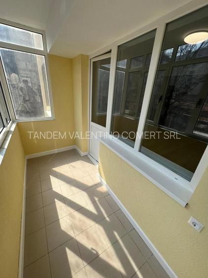 Piata Victoriei , Gara de Nord , Bulevardul Gheorghe Duca - 15