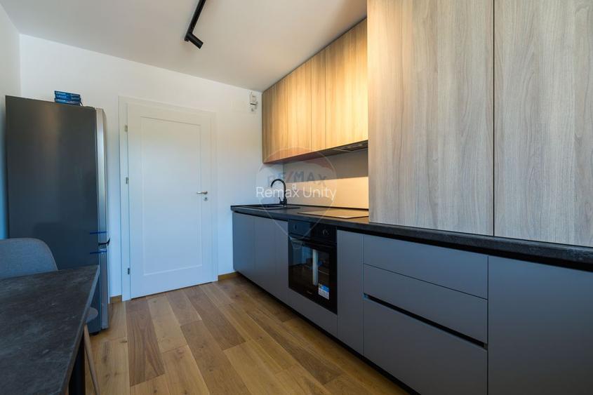 Apartament 3 camere de închiriat Urban Plaza Brașov, vedere Tâmpa - 3
