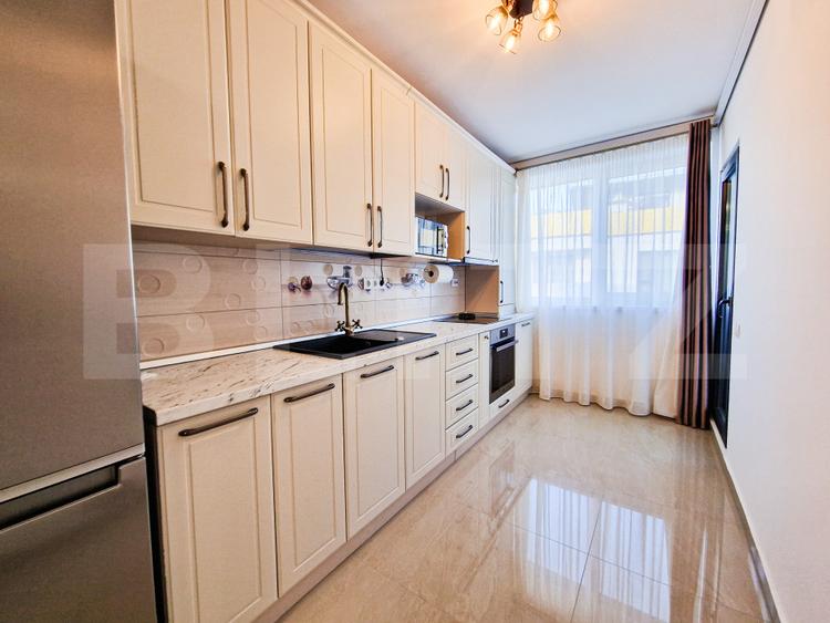 Apartament modern cu 2 camere, garaj, 49mp, etajul 2, zona Vivo