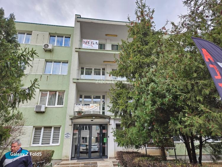 Inchiriez spatii birouri - 2