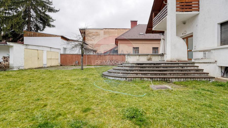 Casă / Vilă cu 9 camere de închiriat în zona Centrul Civic! - 19