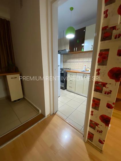 Dristor, garsoniera, 1 minut metrou, etaj 2, AC, libera - 7