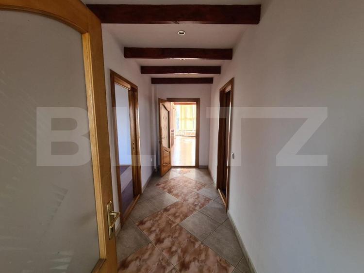 Casa, proprietate pretabila pentru sediu de firma + hala productie - 7