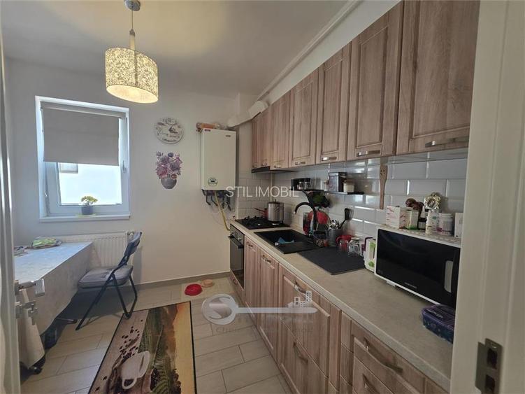 Apartament 3 camere - 2 bai - Popas Pacurari - 100metri de strada - 6