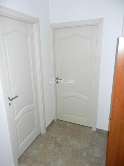 Garsoniera de inchiriat bld Nicolae Caramfil ~ Etaj 1/4 - 12