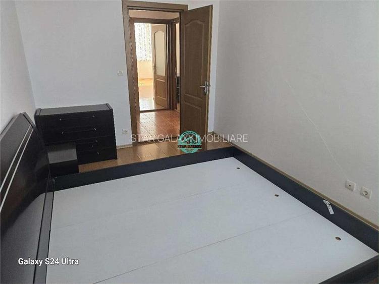 Vand apartament cu 4 camere, 94 mp, etaj 2, cartier Unirii - 13