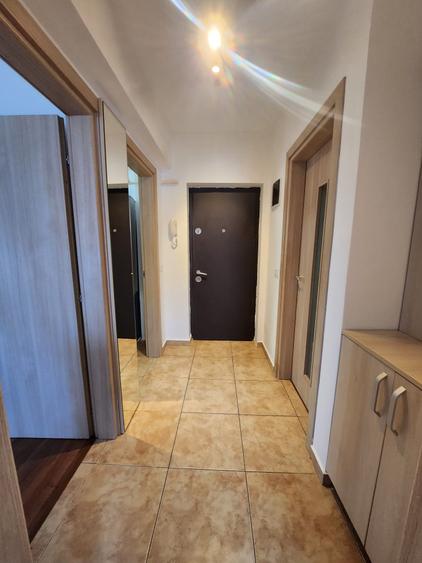 Apartament - Decomandat - Militari Residence