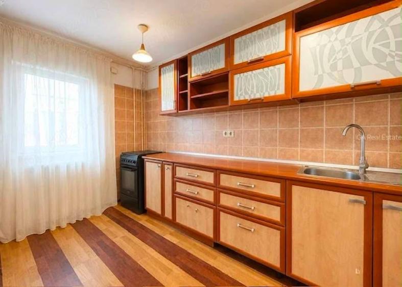 4 Camere Decomadat Zona Faleză Nord Gaze
