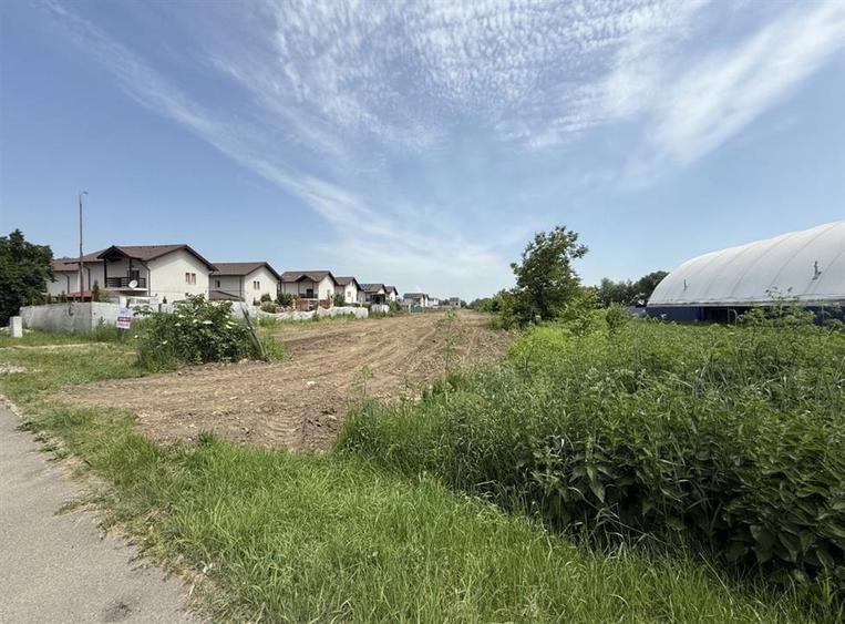 Teren Intravilan Stradal Brasov 5500 MP, in statie de autobuz