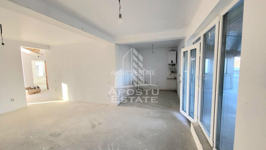 Jumatate de duplex nou cu 4 camere,Parta - 16