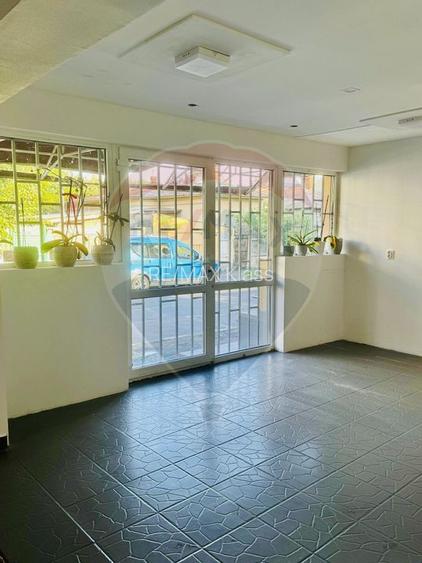 Spatiu comercial la parter, Sos. Chitila / pod CT, pret imbatabil - 8