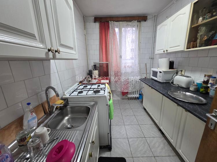 Iuliu Maniu, piata Veteranilor, 5 minute metrou, stradal, vedere mixta - 2