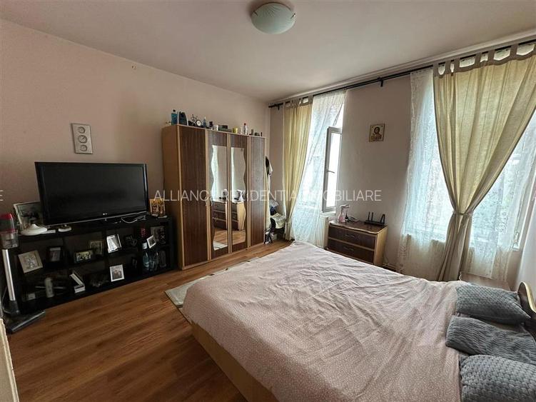 Apartament 4 camere ultra central  Vasile Lascar, la 5 minute de Universitate - 4