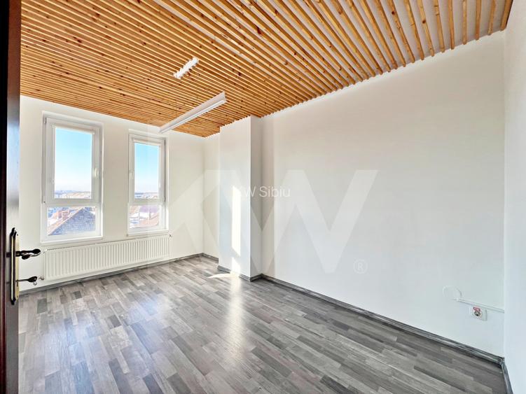Spații de birouri de închiriat, 5 incăper,  80 mp – clădire de birouri cu lift - 2