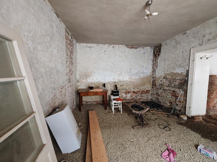 Casa 4 camere libera la vanzare GHIMBAV - 9