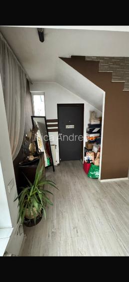 Casa Sector 4 - P+1+M  - 2