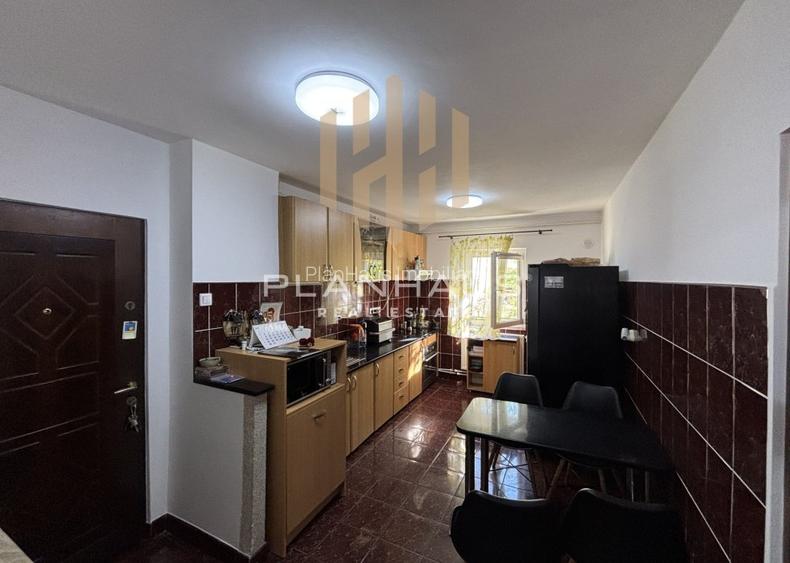 Apartament 4 camere decomandat - Etaj 1, Zona Bogdan Vodă - 10