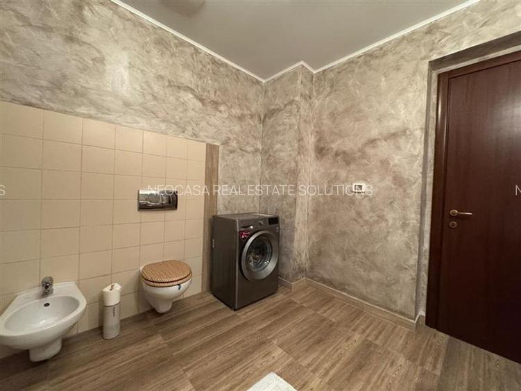 2 CAMERE // 90 MP // 50 DE METRI DE PARC - 13