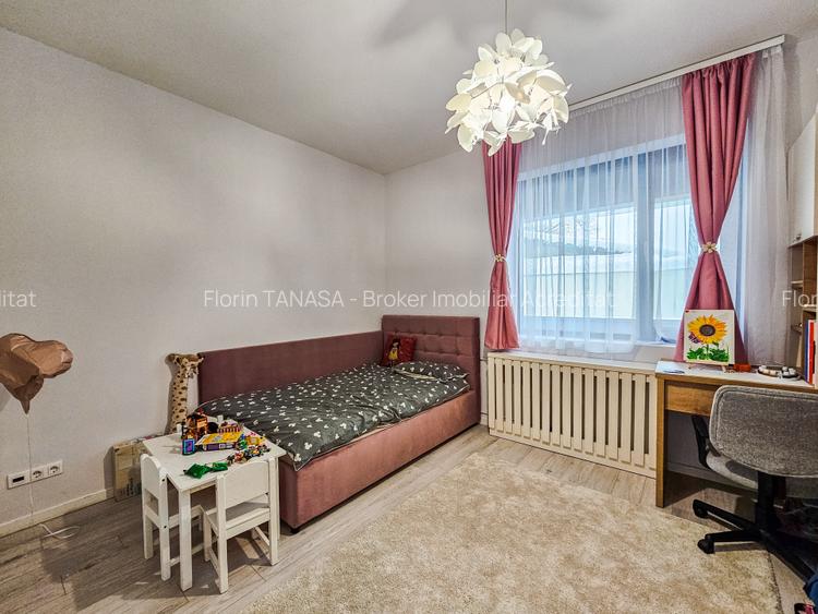 4 camere zona Delea Veche, gradina privata si loc de parcare inclus - 10