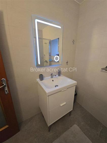 APARTAMENT CU 3 CAMERE DE ÎNCHIRIAT ÎN ZONA UNIRII - 6