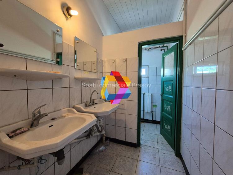 Spatiu versatil birouri/producție - 300 mp - 8