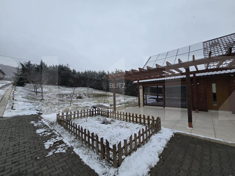 Casa individuala la Salicea cu teren de 1200 mp - 2