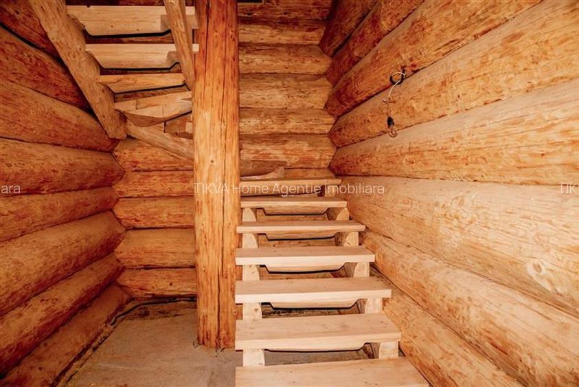 Casa din lemn rotund (Izvoru Muresului, str. Garii) - 11