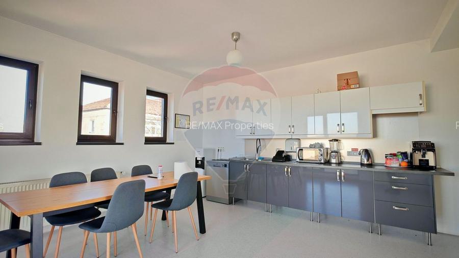 Cladire de birouri de 943.29mp de vânzare în zona Hipodrom 1 - 22