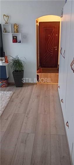 Apartament 2 camere de vanzare , Zimbru. 44mp - 2