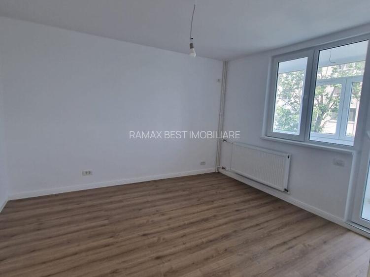 Titan, 5 minute metrou, Barajul Lotru, etaj 1/4, renovat total - 3