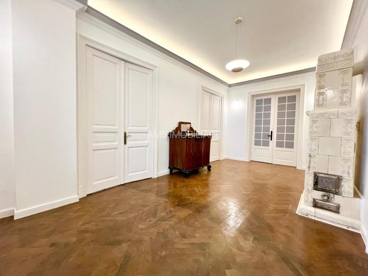 SPATIU DEOSEBIT VILA / PARTIAL MOBILAT SI UTILAT  - 14