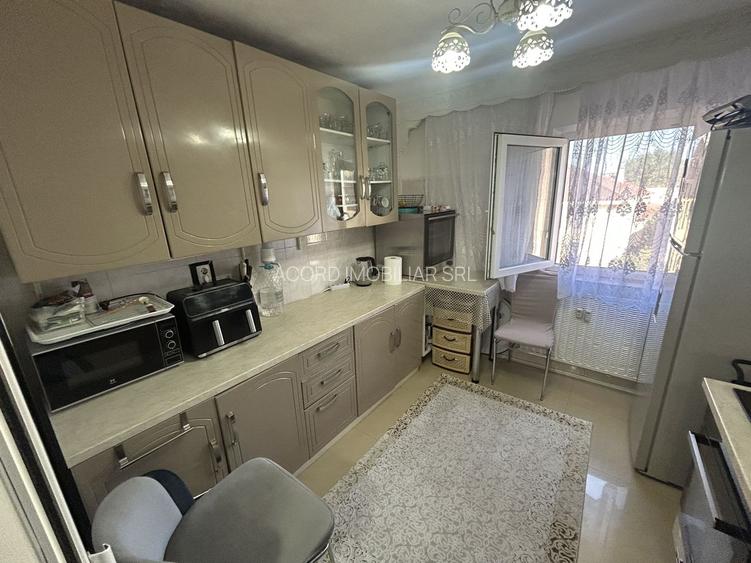Apartament 3 camere zona Tomis II - 6