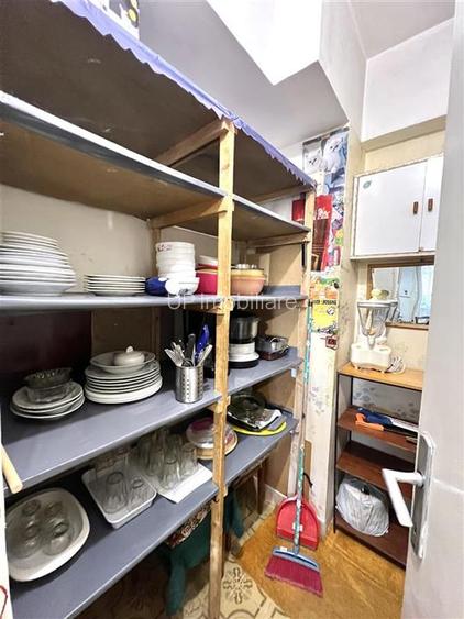 APARTAMENT CU 3 CAMERE | DE INCHIRIAT | PIATA 1 DECEMBRIE - 3