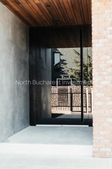 VILA CU PISCINA - OTOPENI - COMISION 0% - 15