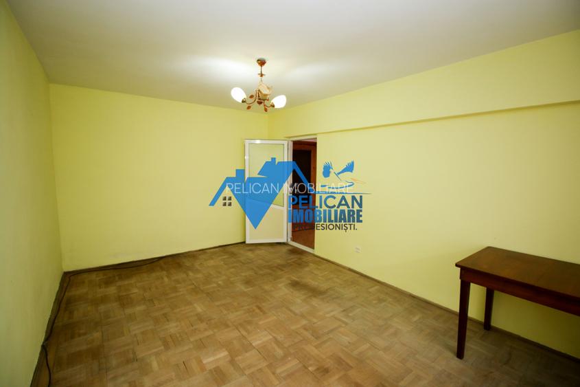 Piata Noua, 3 camere, Etajul 1, decomandat, centrala proprie - 2